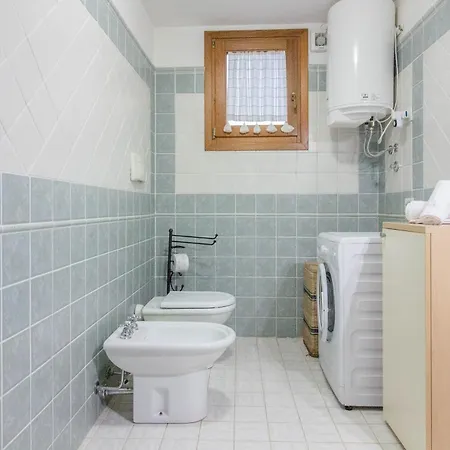 Rovo House 2, Pittulongu, Apartament *