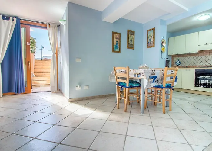 Rovo House 2, Pittulongu, Ольбия